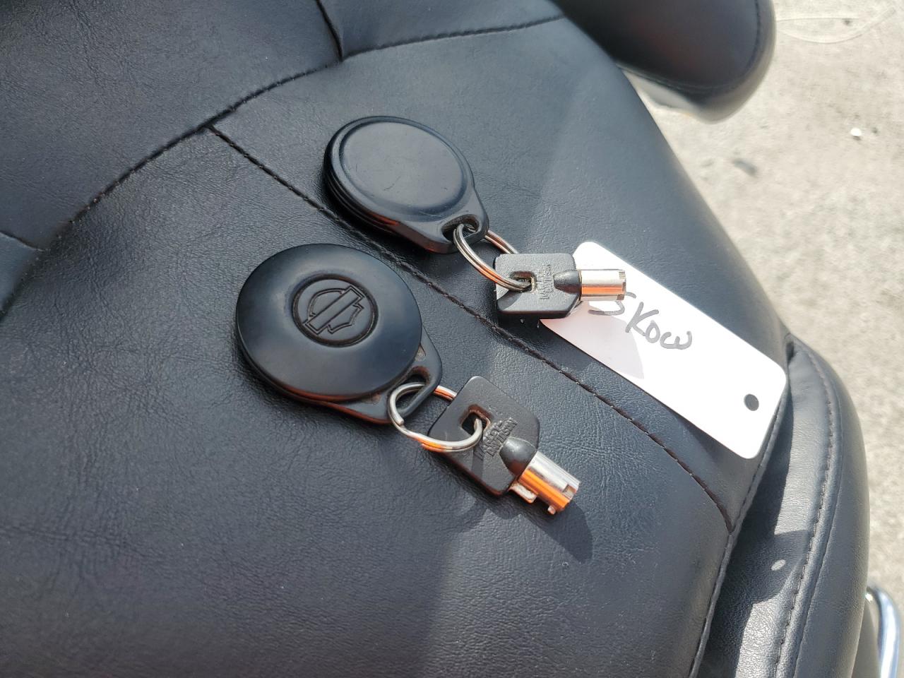 2006 Harley-Davidson Flhtci VIN: 1HD1FFW136Y688168 Lot: 82119055