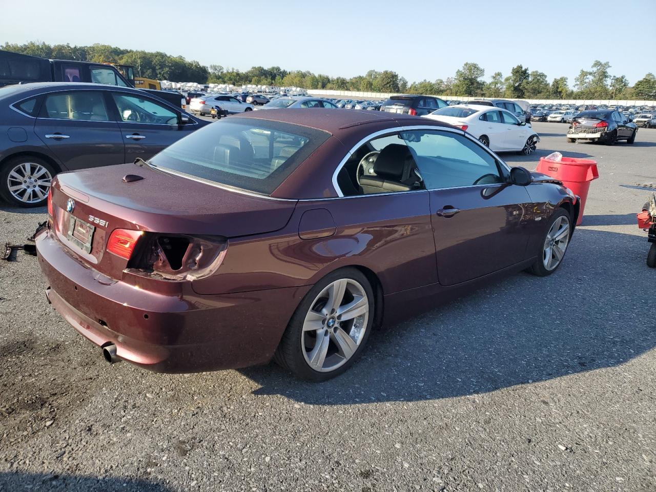 V (E90/E91/E92/E93) V (E90/E91/E92/E93)