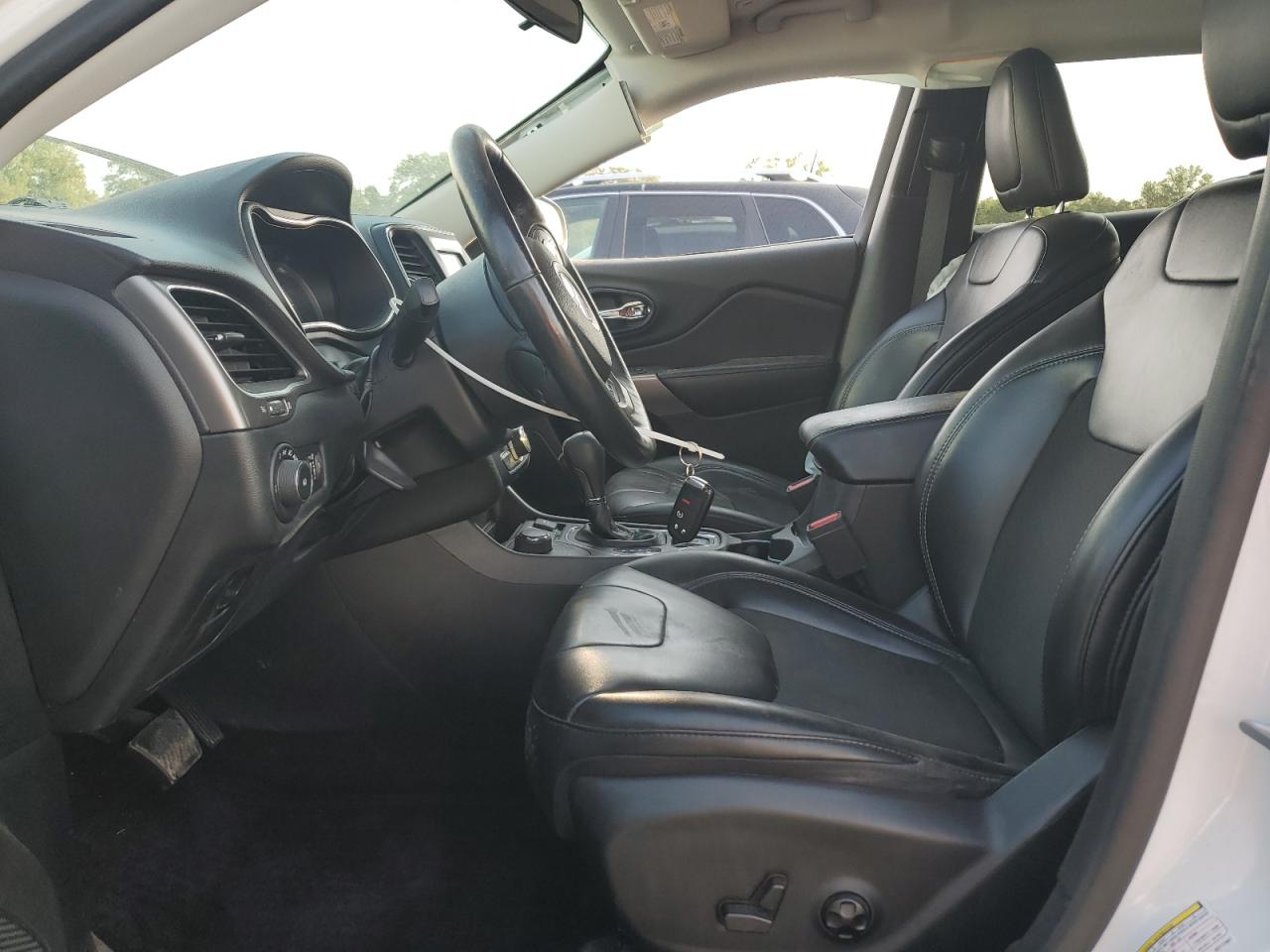 2019 Jeep Cherokee Latitude Plus VIN: 1C4PJMLN8KD117007 Lot: 80778345