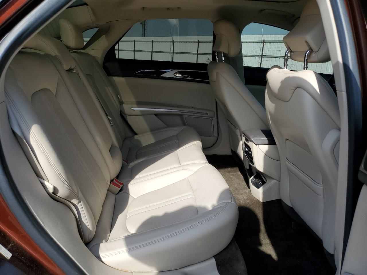 2016 Lincoln Mkz Hybrid VIN: 3LN6L2LU9GR623845 Lot: 81345385