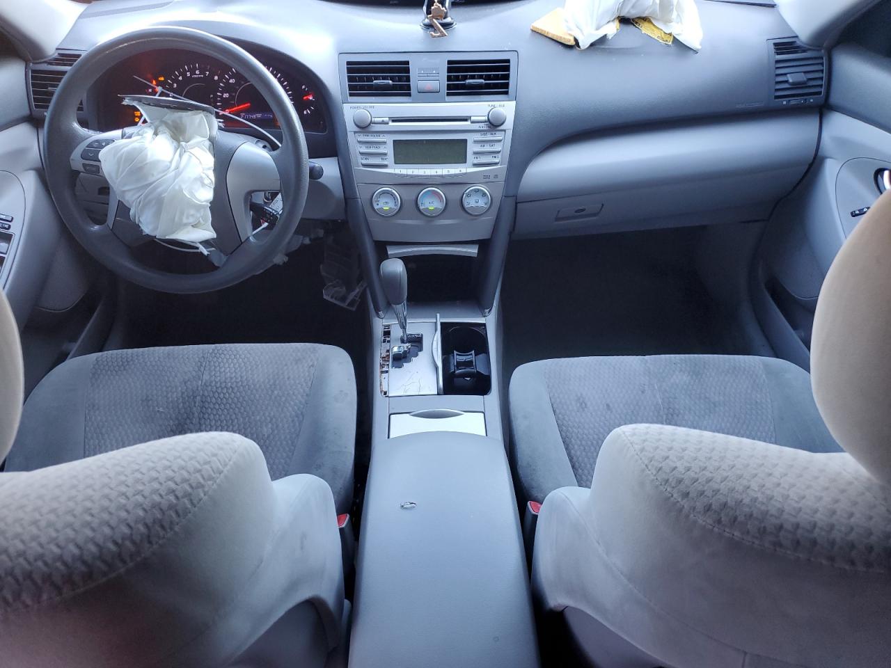 2010 Toyota Camry Base VIN: JTNBF3EK7A3003671 Lot: 81524105