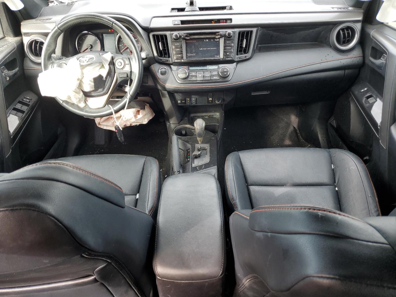 2017 Toyota Rav4 Se VIN: 2T3JFREV0HW584922 Lot: 81869905