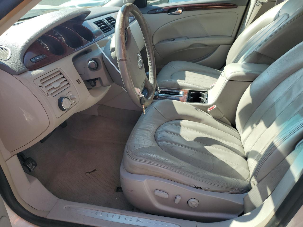 2008 Buick Lucerne Cxl VIN: 1G4HD57238U208806 Lot: 84196775