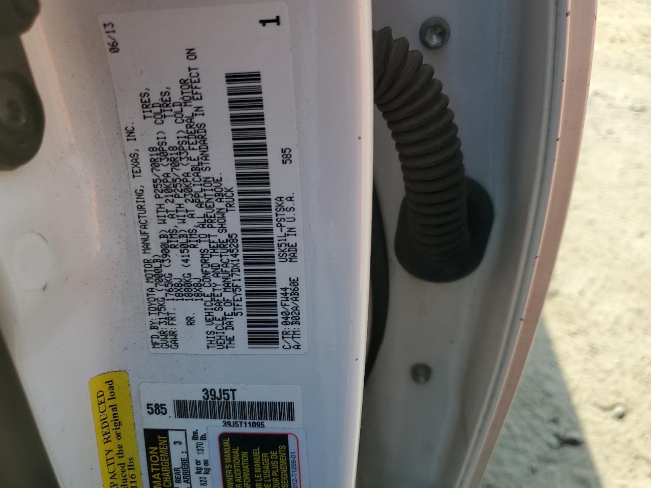 2013 Toyota Tundra Crewmax Sr5 VIN: 5TFEY5F17DX145285 Lot: 81071375