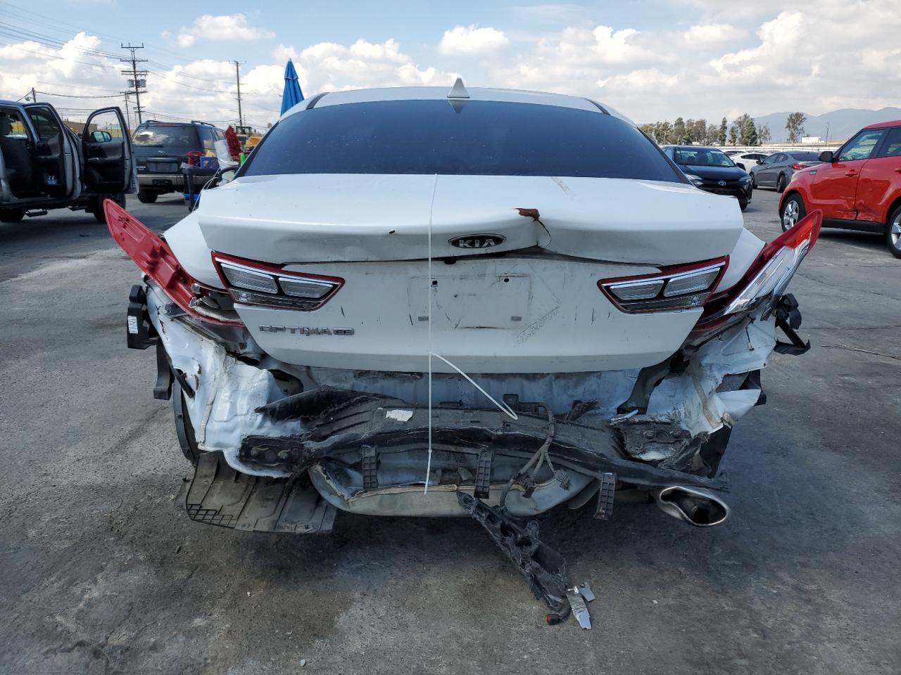 2020 Kia Optima Lx VIN: 5XXGT4L33LG432345 Lot: 70001625