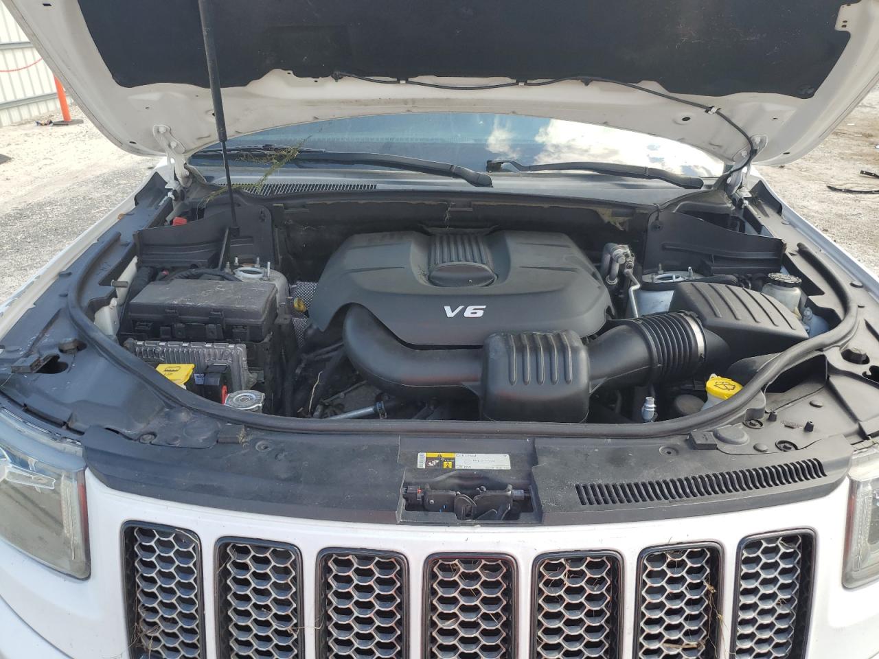 2015 Jeep Grand Cherokee Laredo VIN: 1C4RJEAG9FC125406 Lot: 80031455