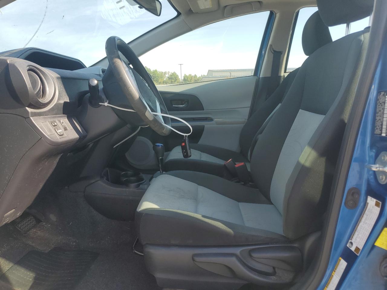 2012 Toyota Prius C VIN: JTDKDTB31C1019483 Lot: 82066245