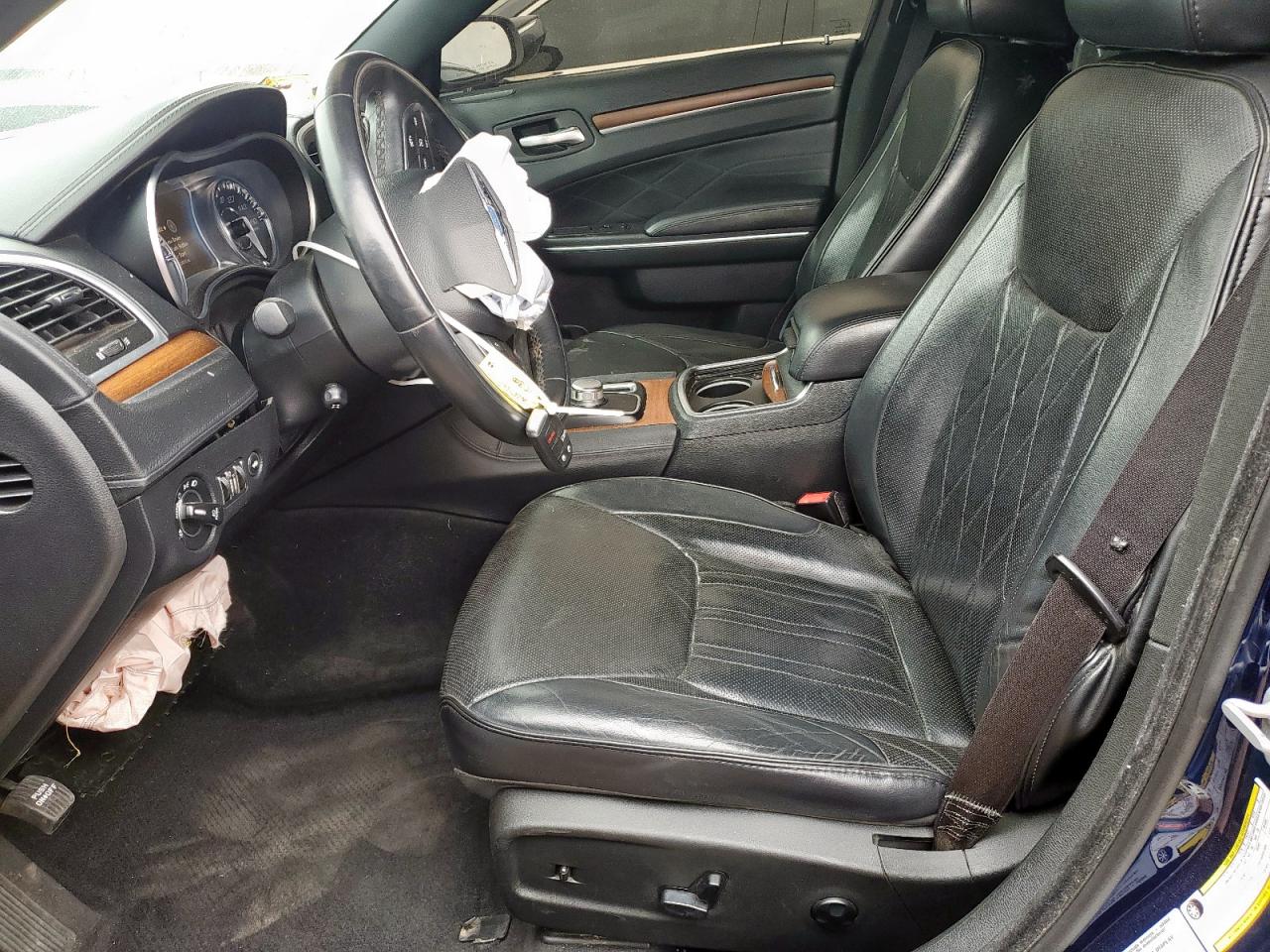 2015 Chrysler 300C Platinum VIN: 2C3CCAPT2FH739535 Lot: 66297245