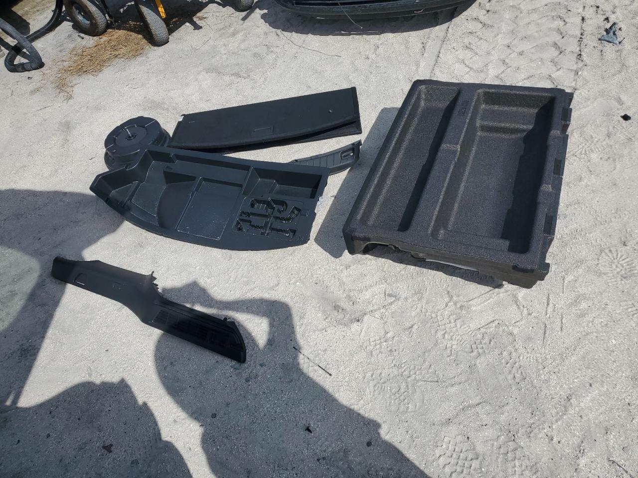 2025 Mazda Cx-70 Premium VIN: JM3KJDHC0S1106481 Lot: 81608425