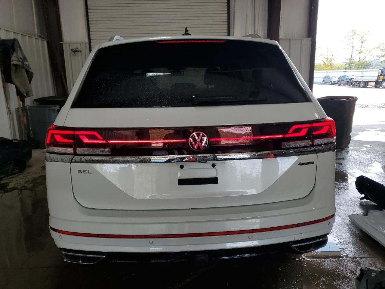 2024 Volkswagen Atlas Sel Premium R-Line VIN: 1V2FR2CA6RC547655 Lot: 82044035