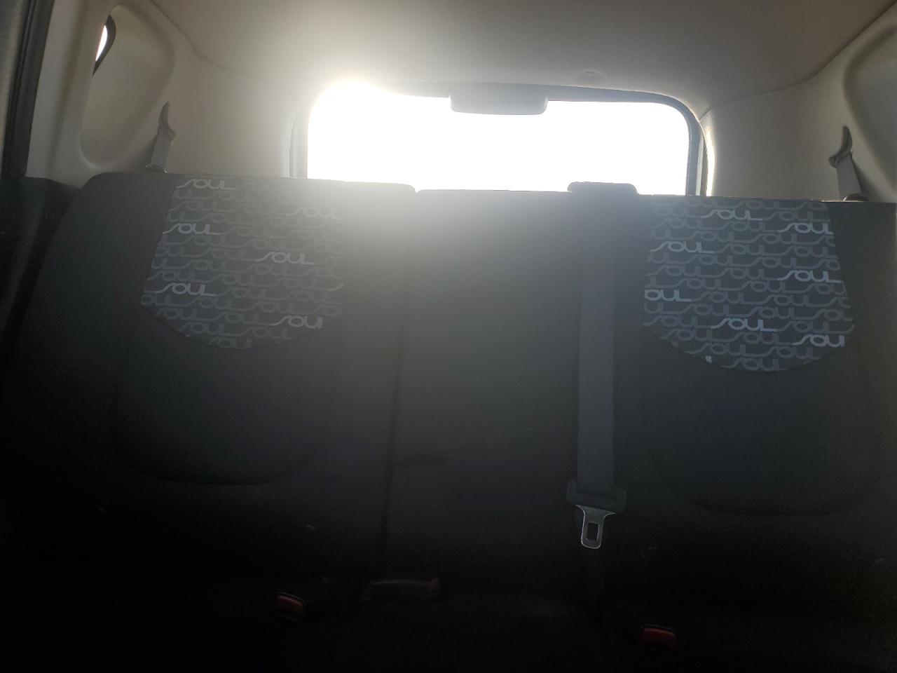 2011 Kia Soul + VIN: KNDJT2A24B7711475 Lot: 81771465