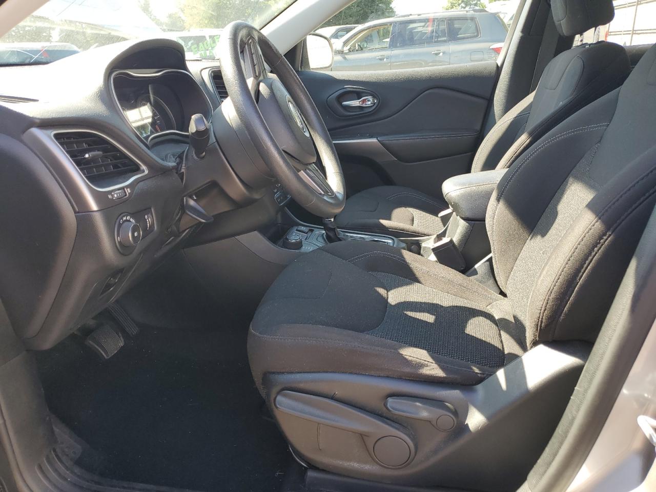 2019 Jeep Cherokee Latitude VIN: 1C4PJMCB9KD350254 Lot: 71273505