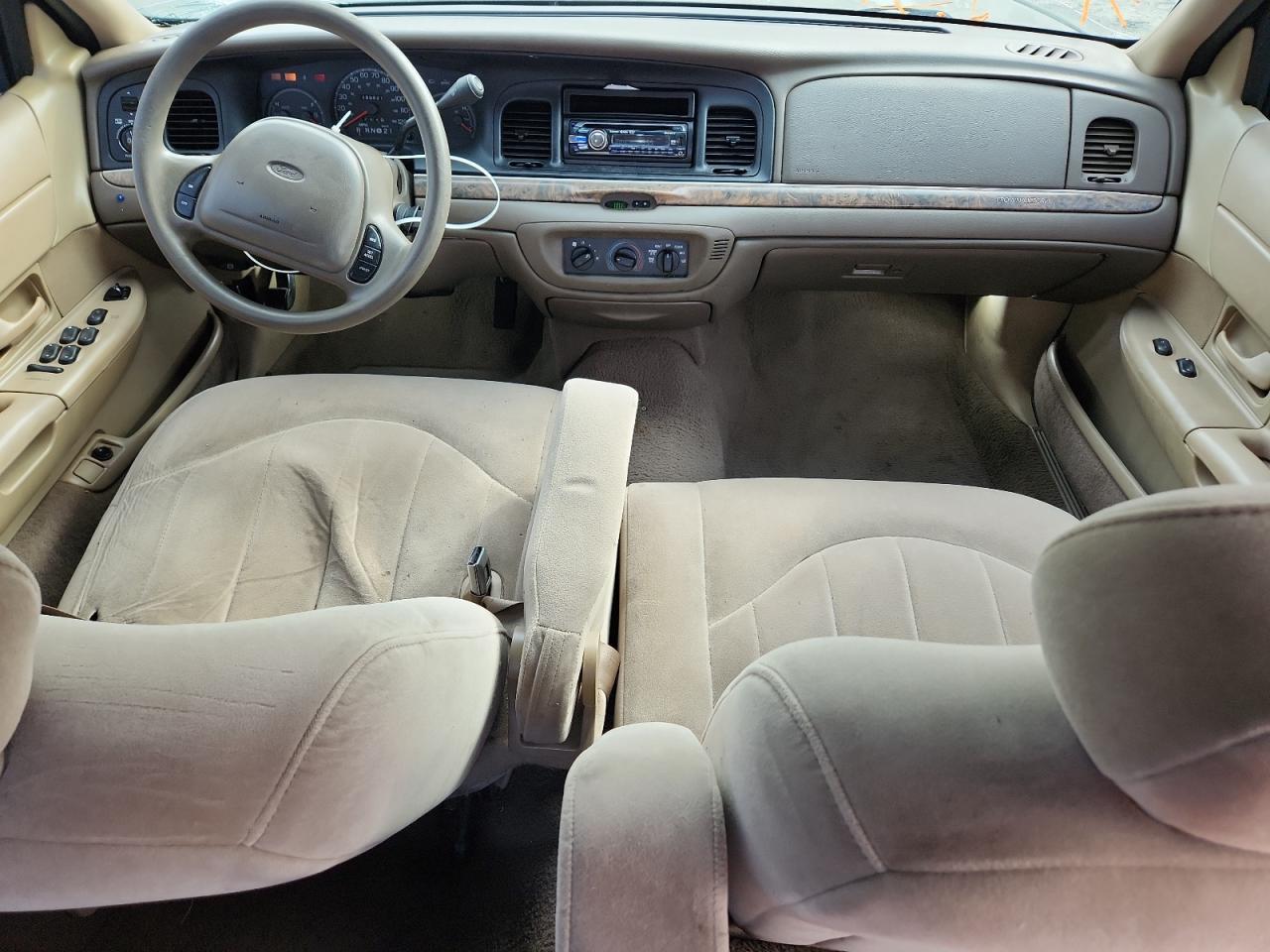 2000 Ford Crown Vict VIN: 2FAFP73W8YX123823 Lot: 80593505