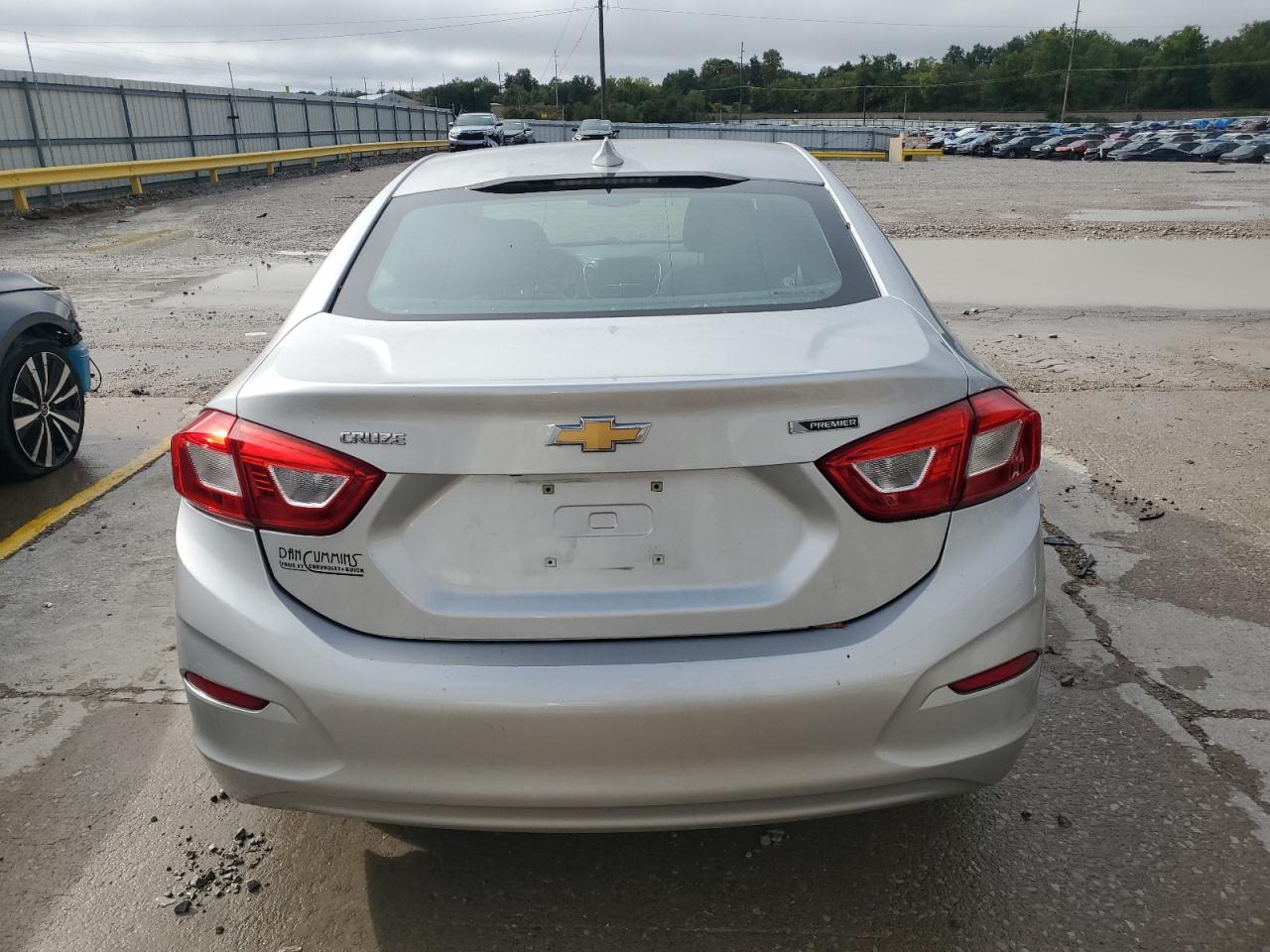 2017 Chevrolet Cruze Premier VIN: 1G1BF5SM0H7157009 Lot: 83812355