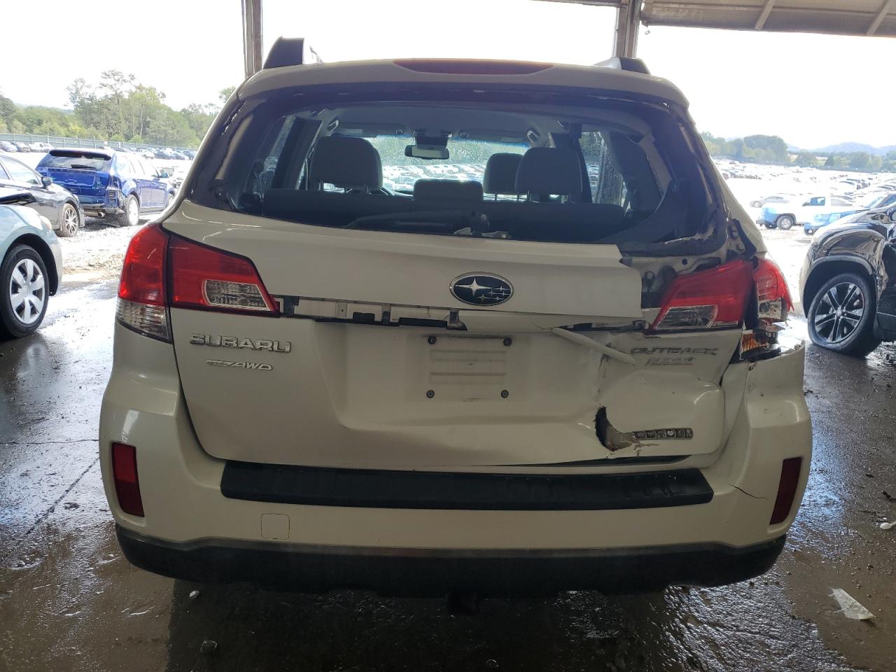 2010 Subaru Outback 2.5I Premium VIN: 4S4BRBBC1A3381192 Lot: 83978165