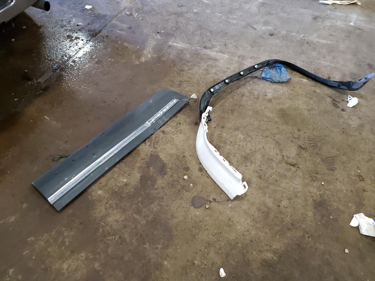 2018 GMC Sierra K1500 Sle VIN: 3GTU2MEC7JG296329 Lot: 83828185