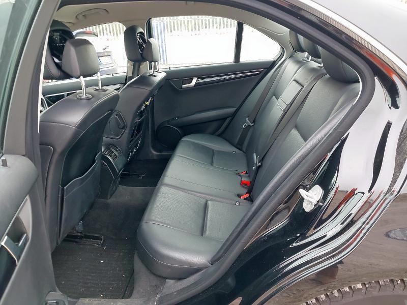 2013 MERCEDES-BENZ C CLASS C180 BLUEEFFICIENCY EXECUTIVE SE 4DR AUTO