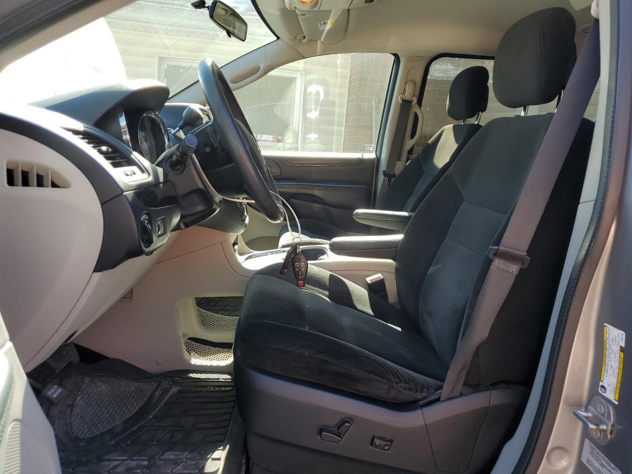 2015 Dodge Grand Caravan Sxt VIN: 2C4RDGCG3FR687289 Lot: 82073515