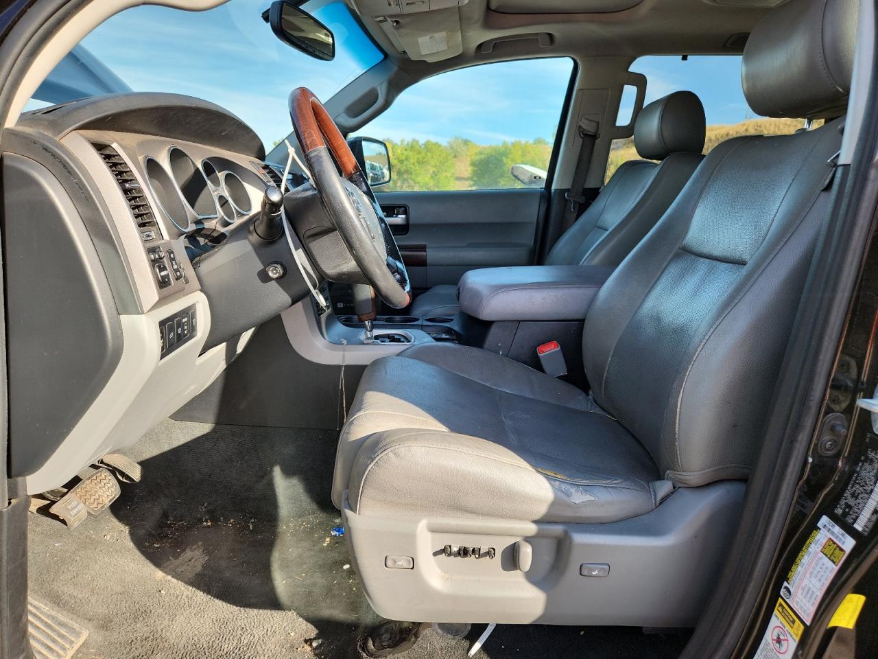 2012 Toyota Sequoia Platinum VIN: 5TDDY5G10CS061761 Lot: 81903935