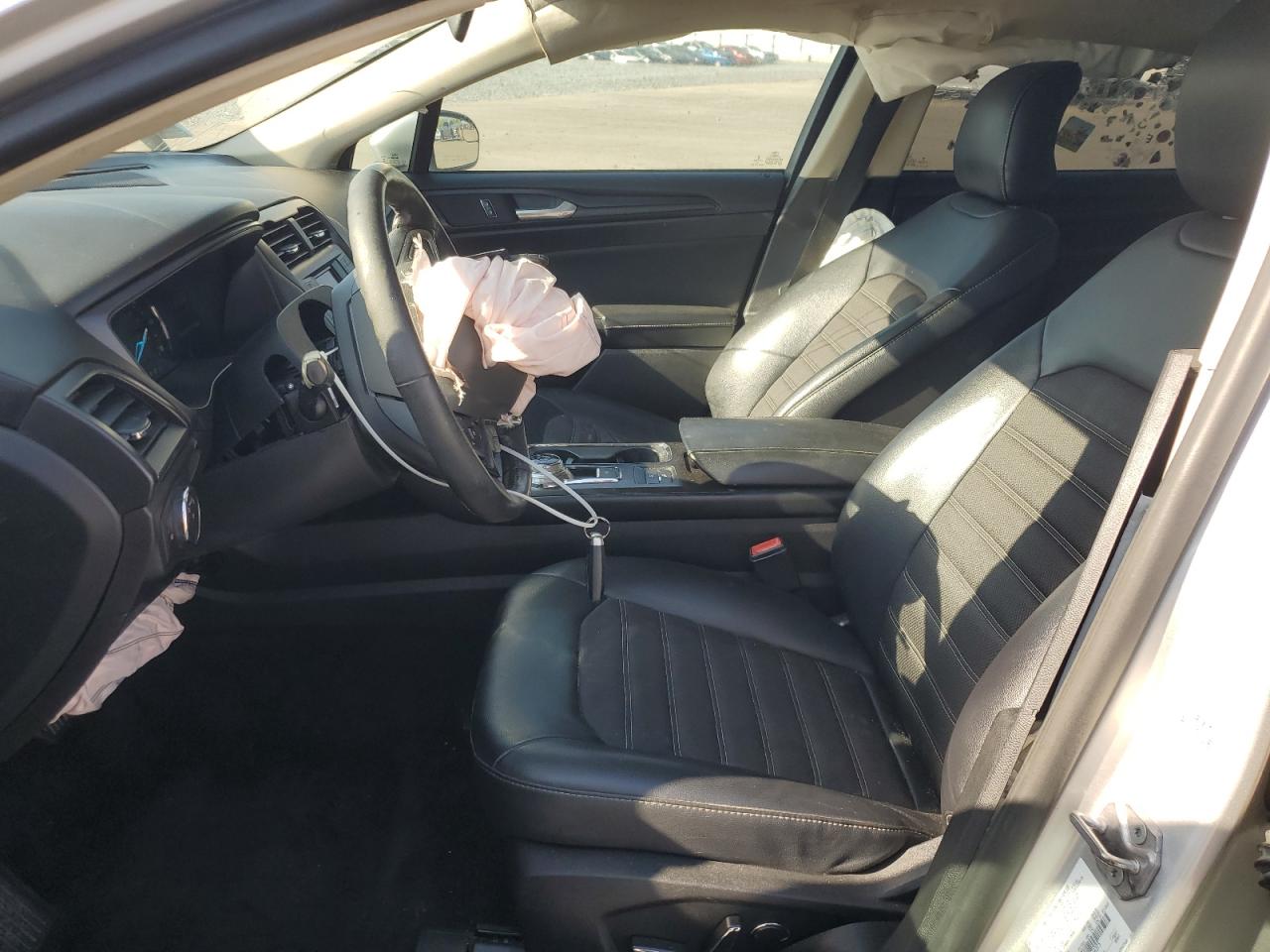 2018 Ford Fusion Se Hybrid VIN: 3FA6P0LU5JR146275 Lot: 83759025