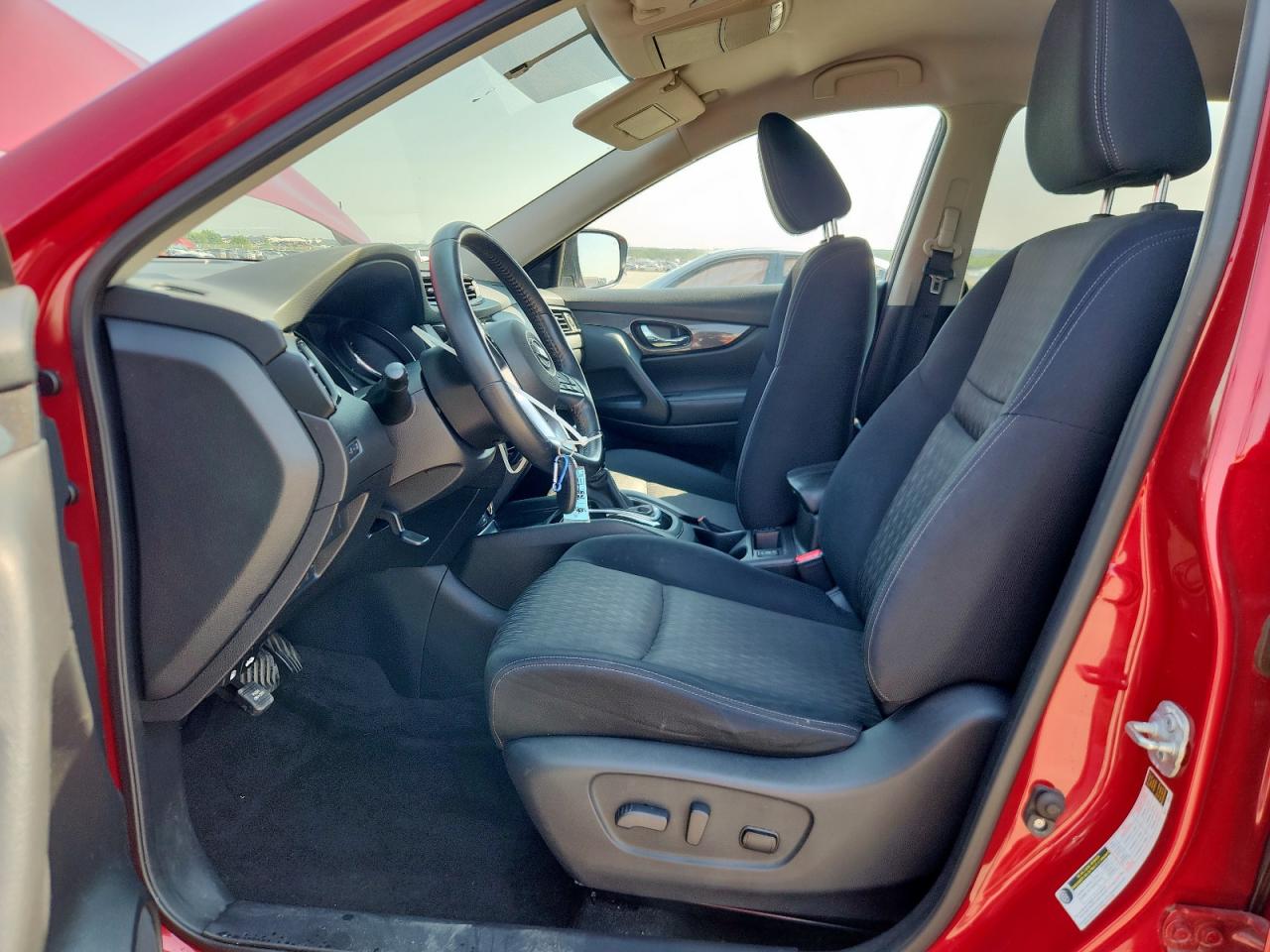 2017 Nissan Rogue S VIN: JN8AT2MT0HW381387 Lot: 72047785