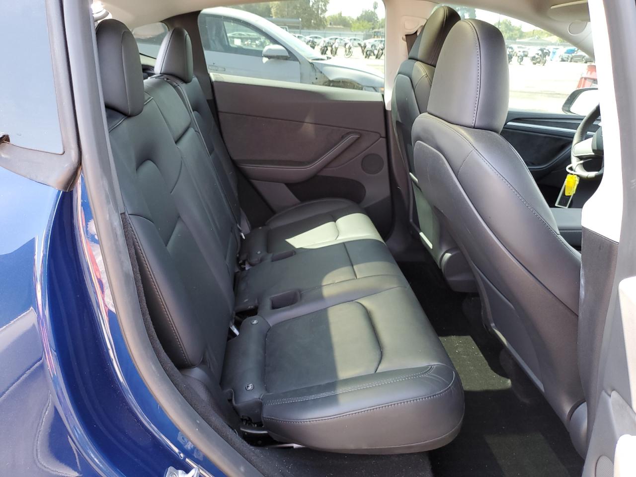 2023 Tesla Model Y VIN: 7SAYGDEEXPA142636 Lot: 71203515