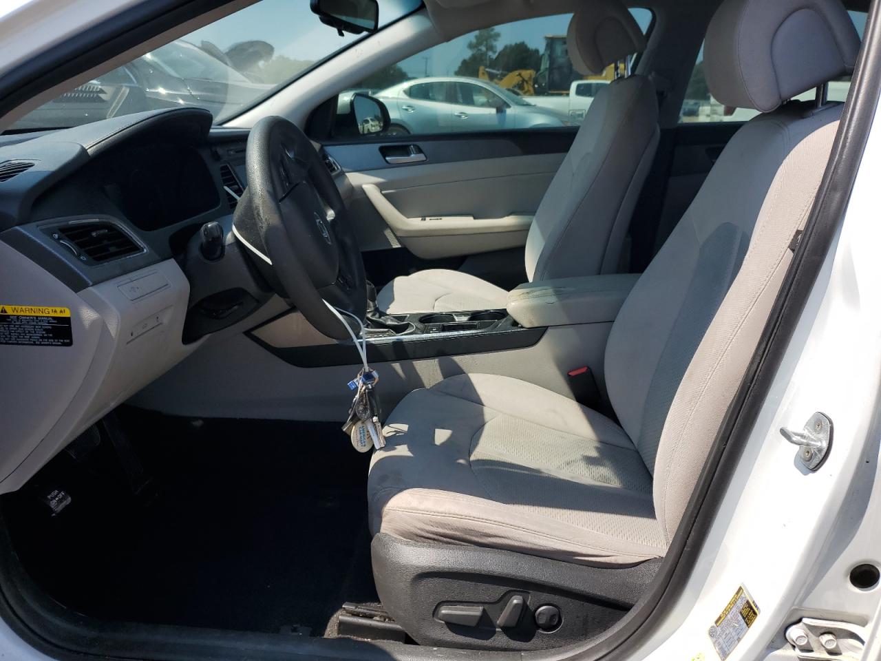 2016 Hyundai Sonata Eco VIN: 5NPE24AA2GH400699 Lot: 81134215