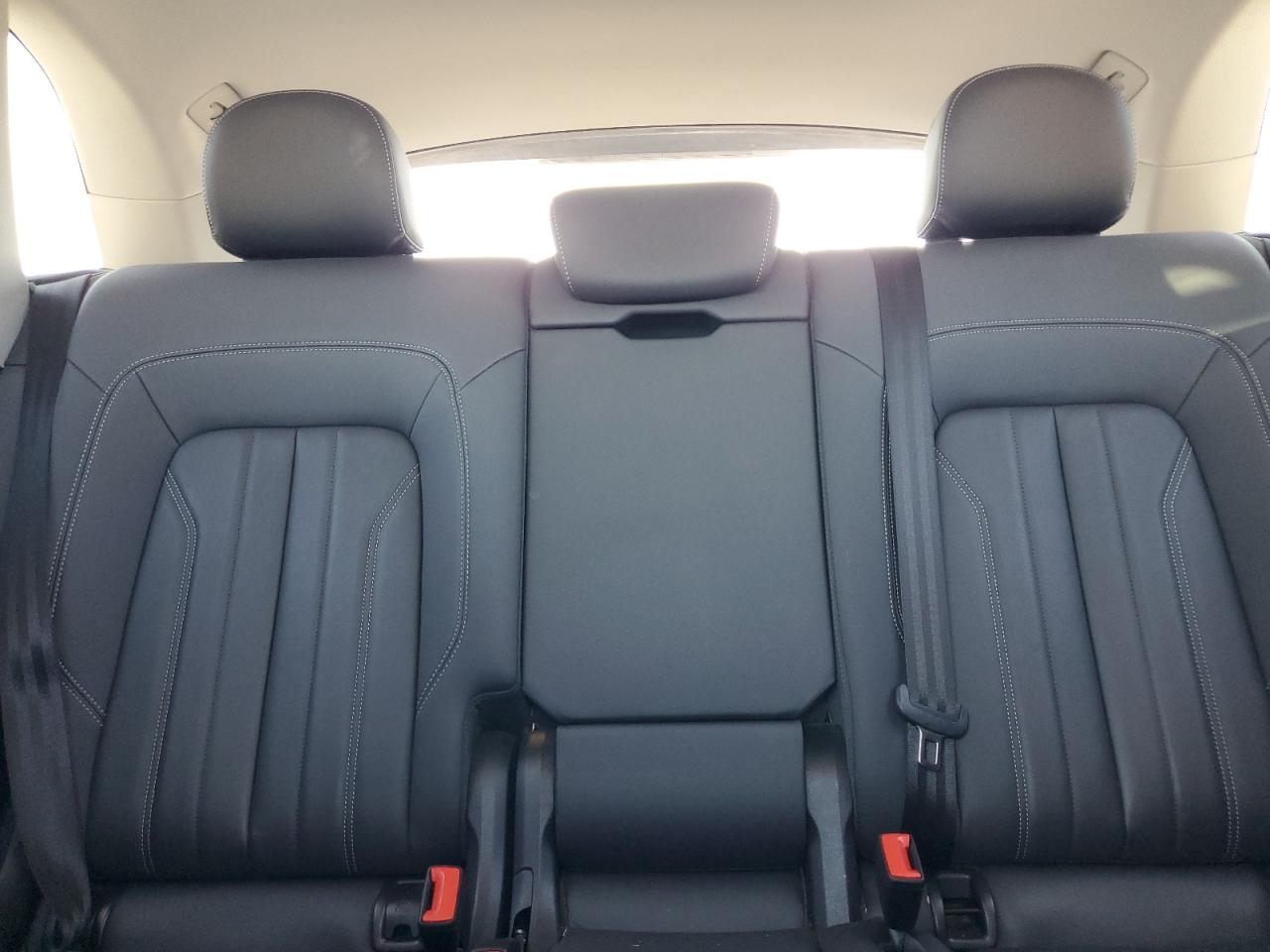 2021 Audi Q5 Premium Plus VIN: WA1BAAFY2M2069060 Lot: 71600395