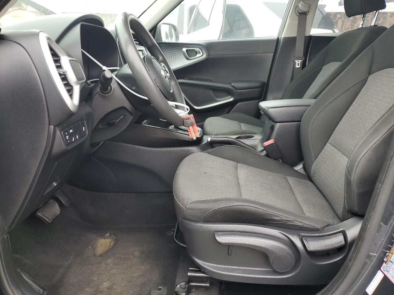 2020 Kia Soul Lx VIN: KNDJ23AU6L7102867 Lot: 83855355