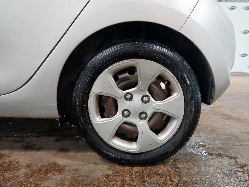 2011 KIA PICANTO 1 
