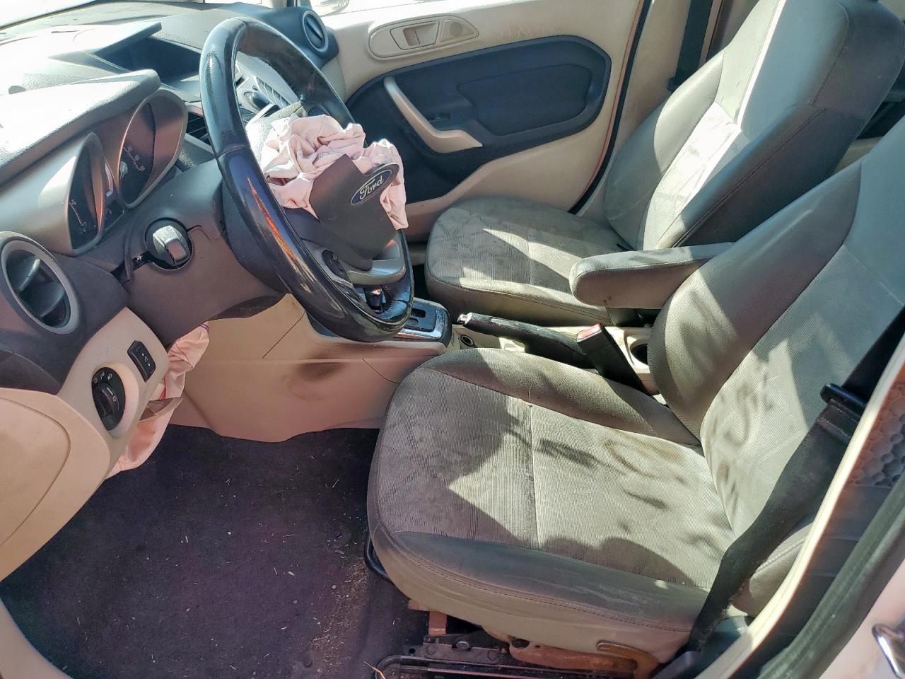 2013 Ford Fiesta Se VIN: 3FADP4BJ1DM167390 Lot: 84795485