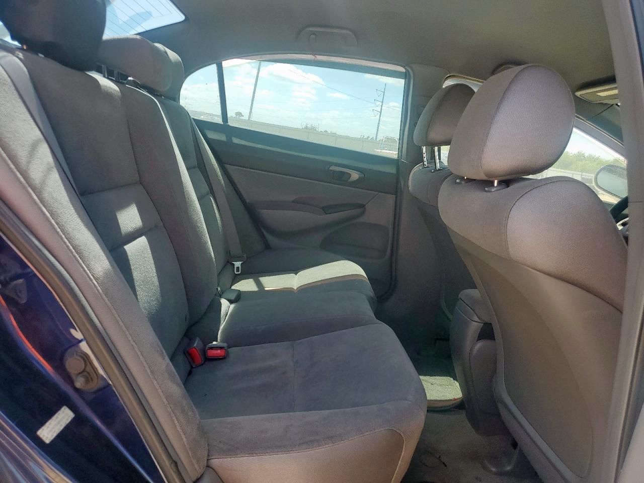 2008 Honda Civic Lx VIN: JHMFA16588S000133 Lot: 82122645