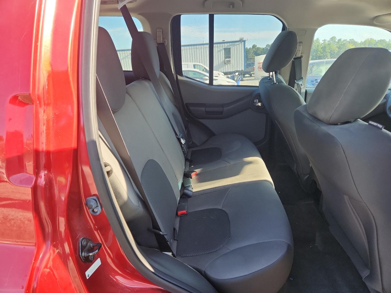 2015 Nissan Xterra X VIN: 5N1AN0NU2FN666379 Lot: 80033855