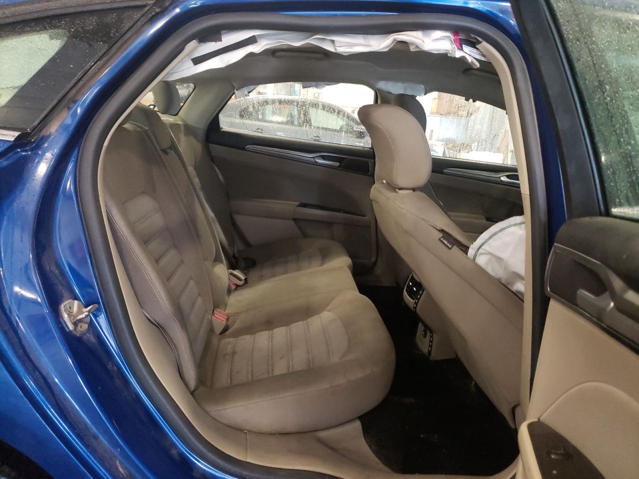 2017 Ford Fusion Se VIN: 3FA6P0H75HR237043 Lot: 81628925