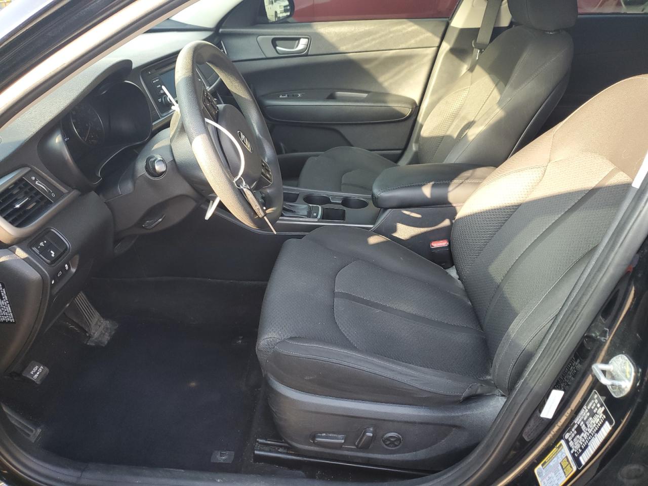 2017 Kia Optima Lx VIN: 5XXGT4L35HG144379 Lot: 80308855