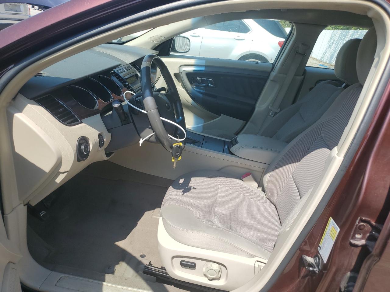 2010 Ford Taurus Sel VIN: 1FAHP2EW0AG138594 Lot: 72095535