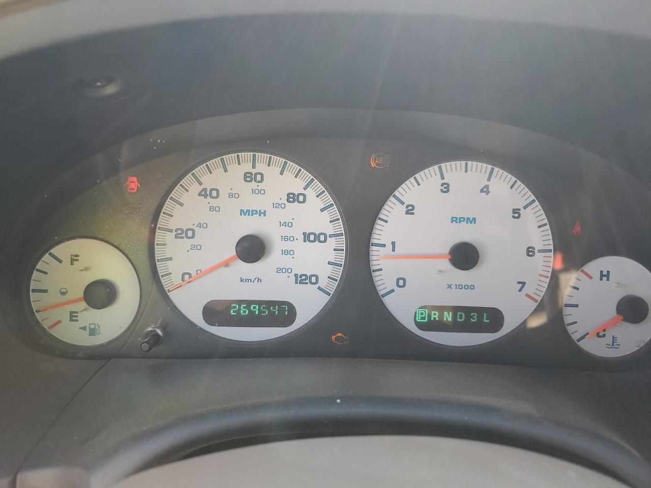 2003 Dodge Grand Caravan Sport VIN: 1D4GP44R33B290482 Lot: 71181995