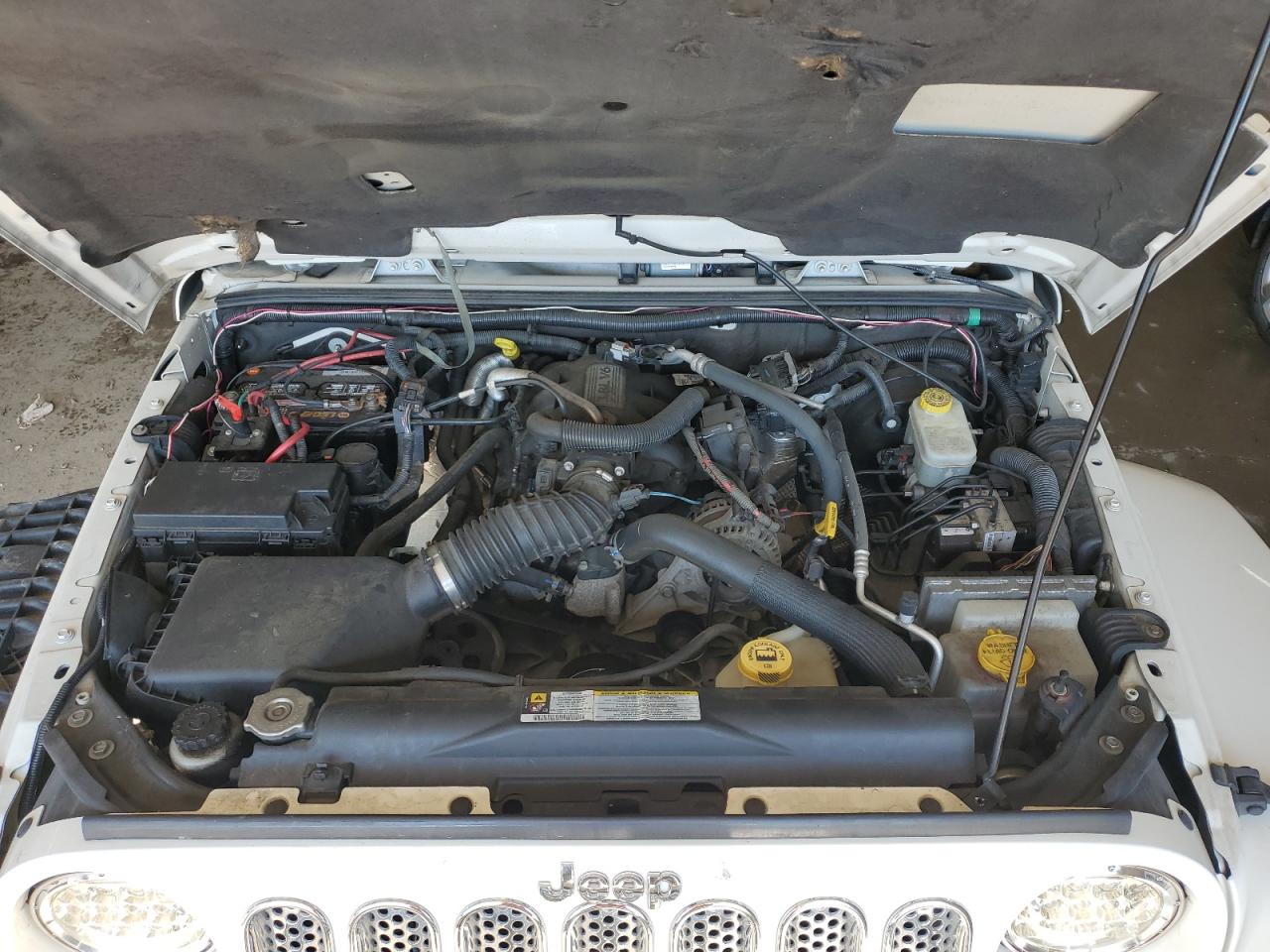 2010 Jeep Wrangler Unlimited Sahara VIN: 1J4BA5H17AL215482 Lot: 84401695