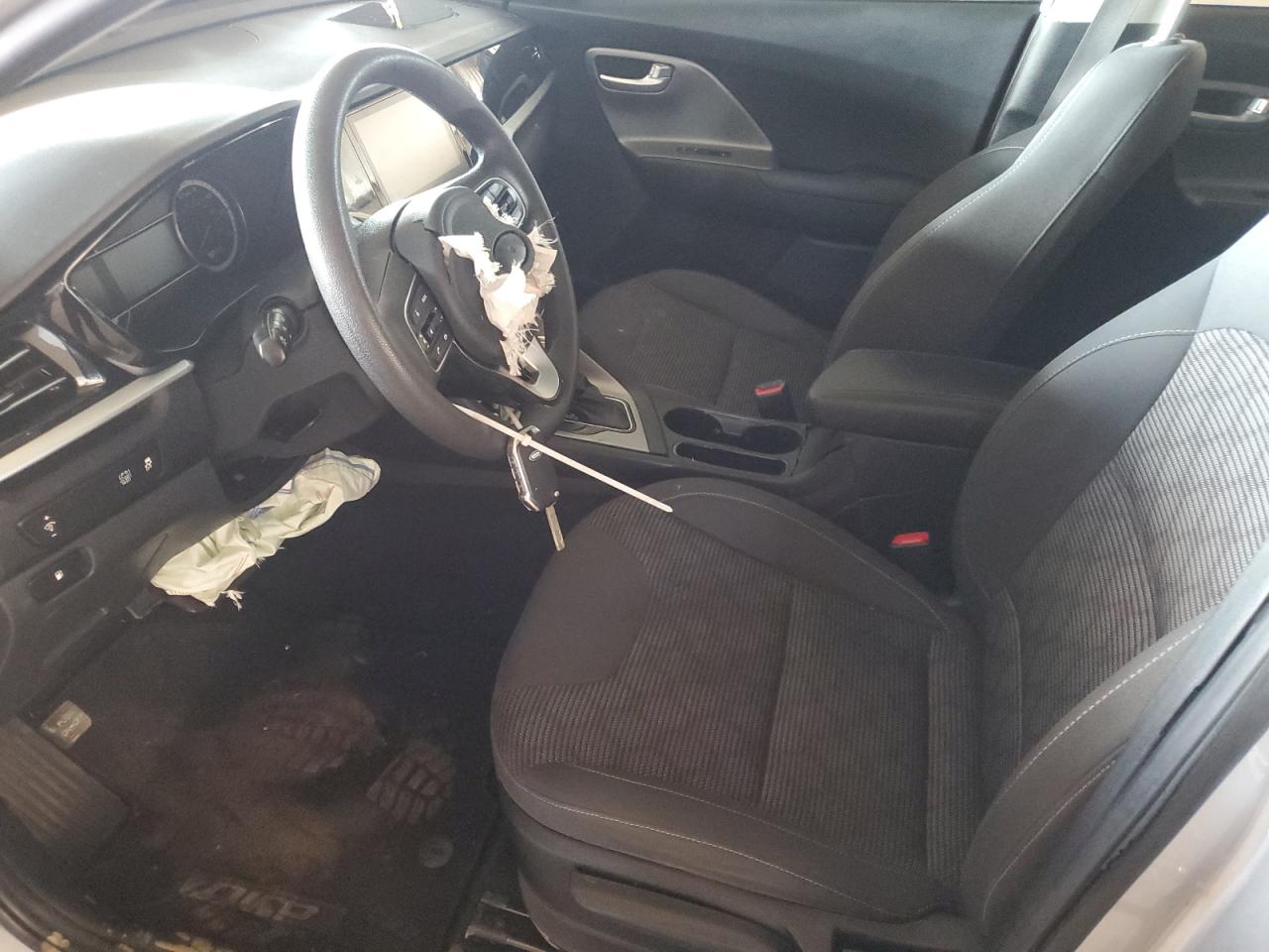 2021 Kia Niro Lx VIN: KNDCB3LCXM5486565 Lot: 83983785