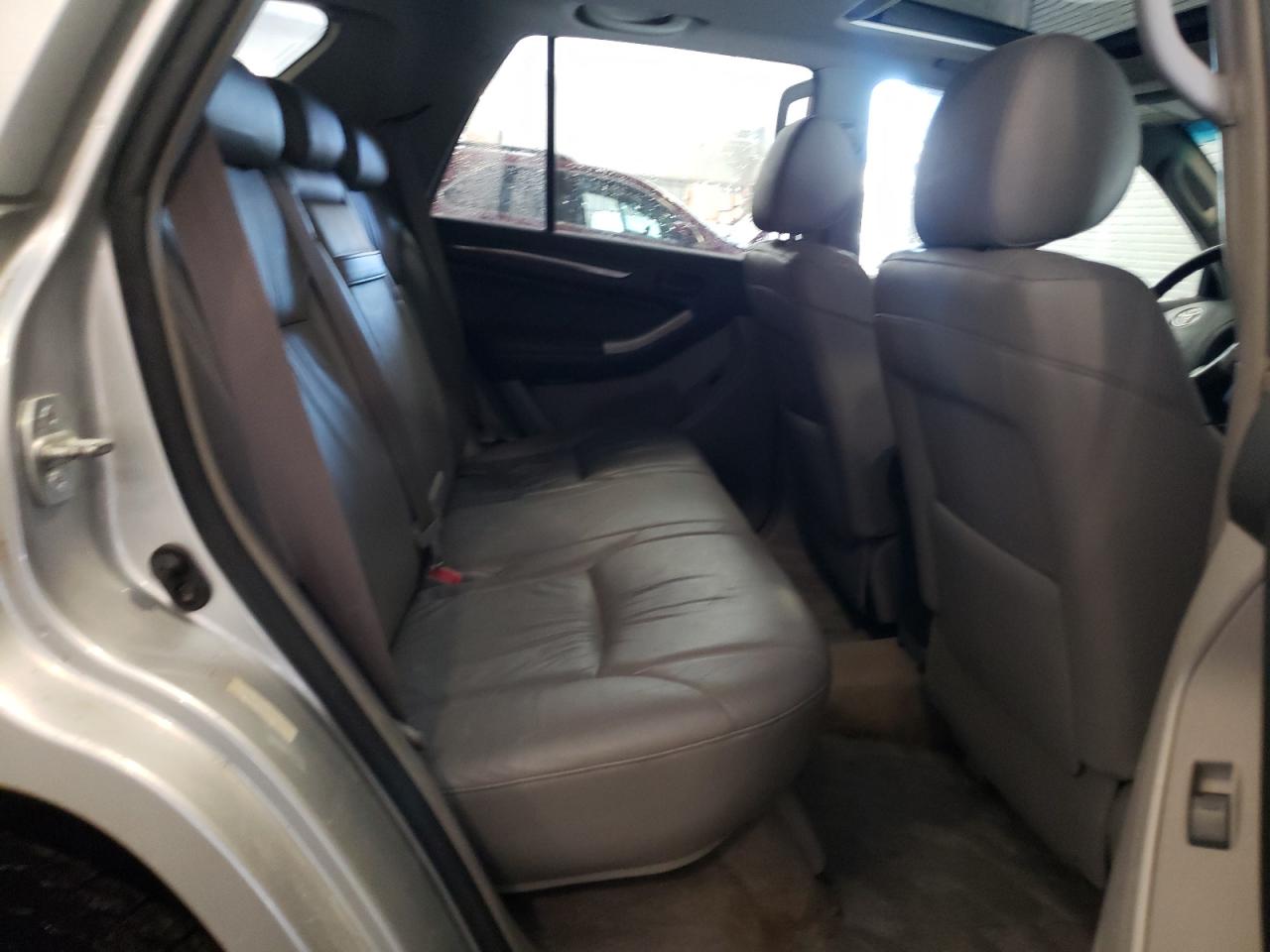 2004 Toyota 4Runner Limited VIN: JTEBU17R940050470 Lot: 80820555