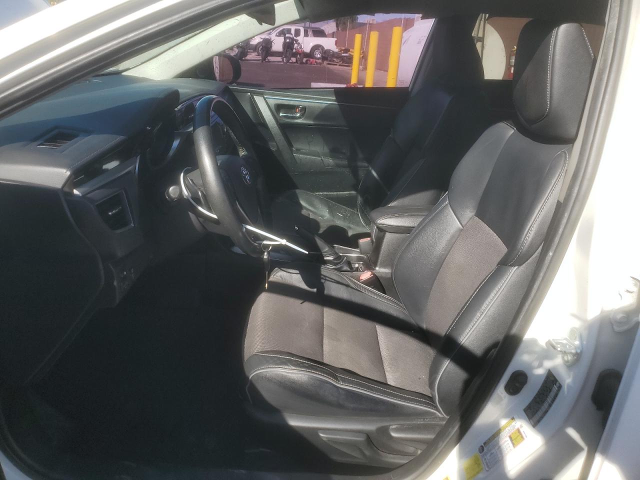 2016 Toyota Corolla L VIN: 5YFBURHE2GP479295 Lot: 84016215