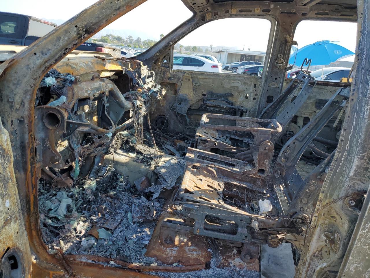 2010 Chevrolet Silverado C1500 Ls VIN: 3GCRCREA2AG285012 Lot: 84422235