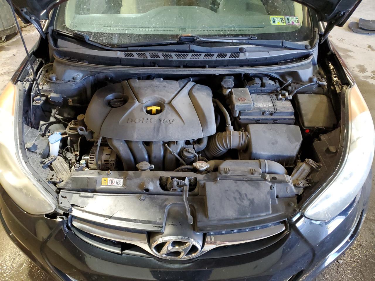 2013 Hyundai Elantra Gls VIN: 5NPDH4AE1DH395102 Lot: 81012345