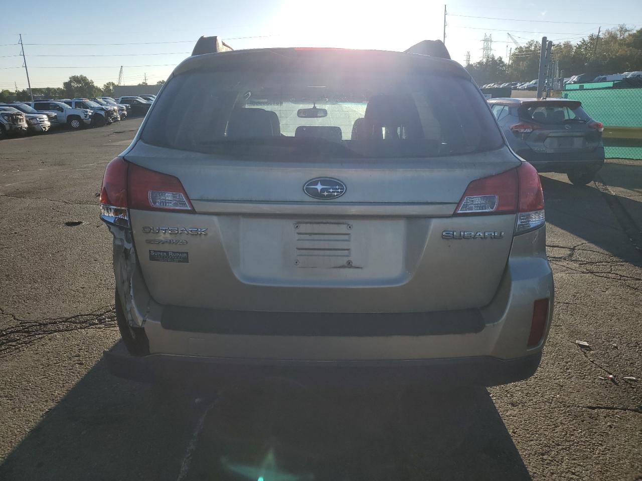 2010 Subaru Outback 2.5I Limited VIN: 4S4BRBKC9A3332435 Lot: 81330955