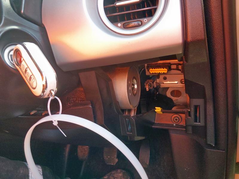 2015 FIAT 500 S 