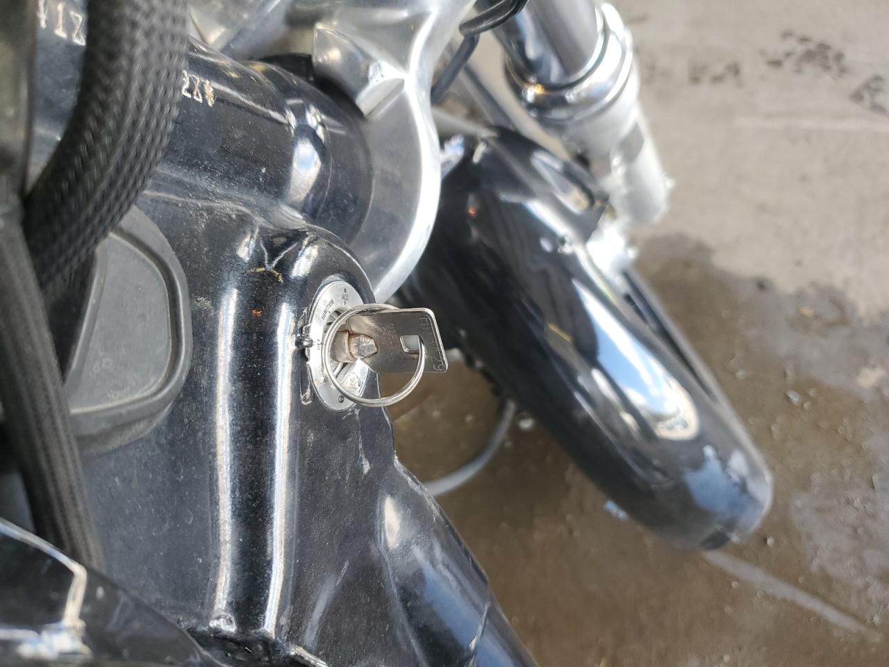 2010 Harley-Davidson Fxdb VIN: 1HD1GX418AC318328 Lot: 84253575