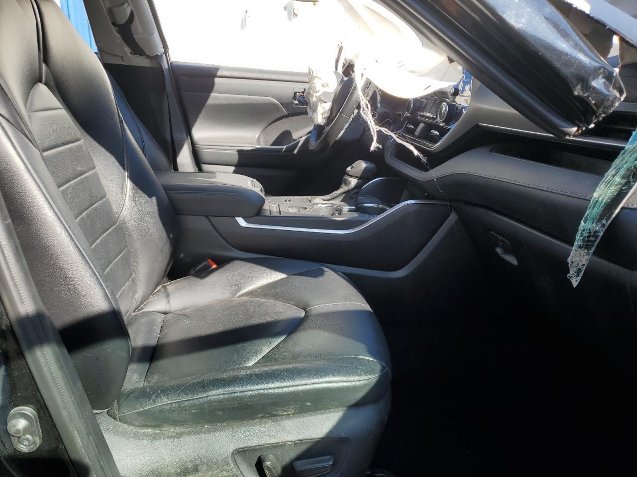 2021 Toyota Highlander Hybrid Xle VIN: 5TDGBRCH5MS529381 Lot: 80987865