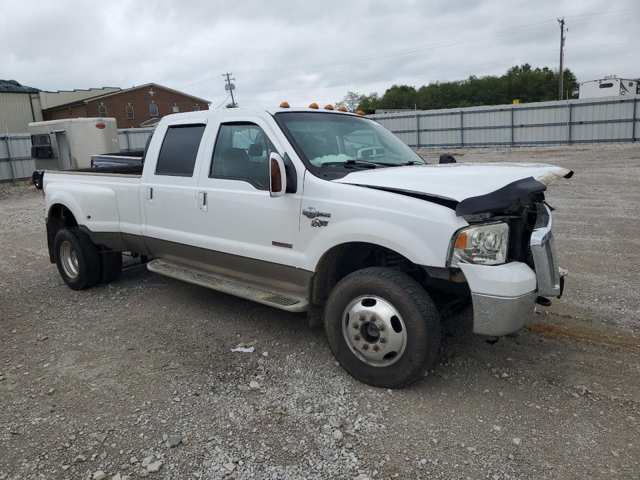 2005 Ford F350 Super Duty VIN: 1FTWW33P65EA28396 Lot: 81194565