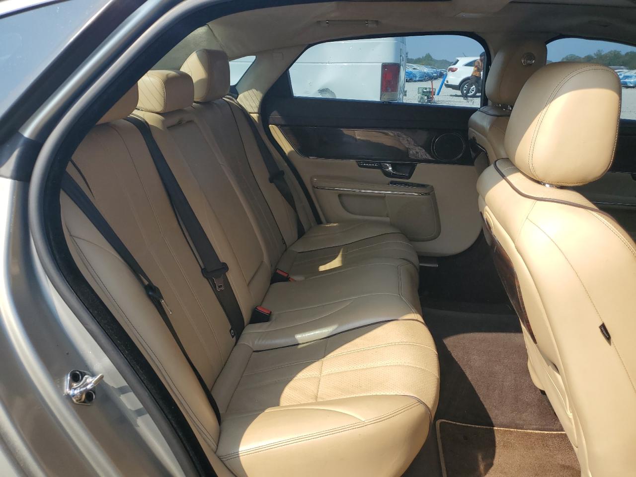2011 Jaguar Xjl VIN: SAJWA2GB4BLV13703 Lot: 80795555