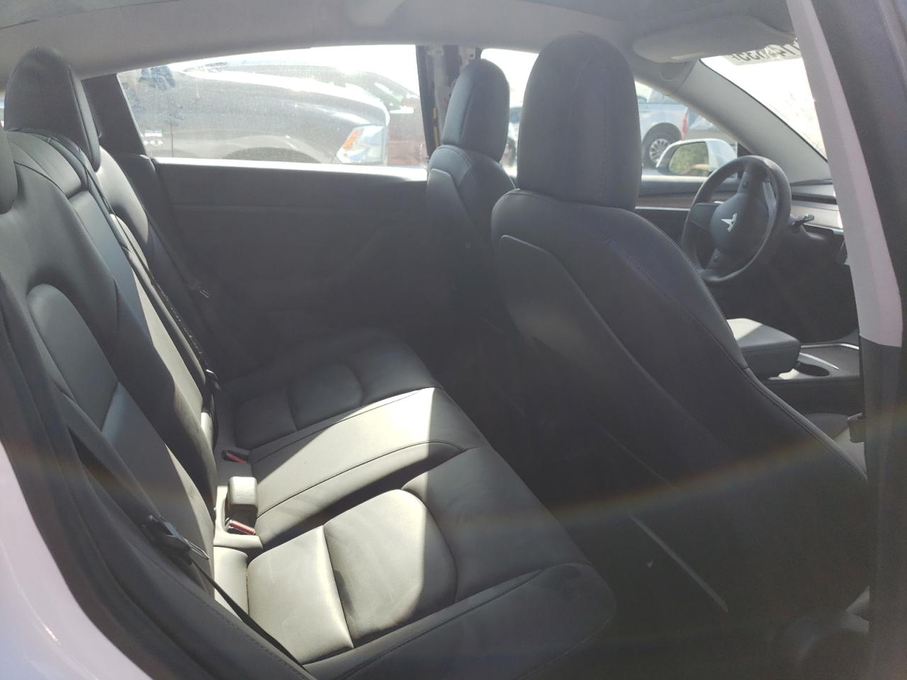 2021 Tesla Model 3 VIN: 5YJ3E1EB1MF975239 Lot: 81144635